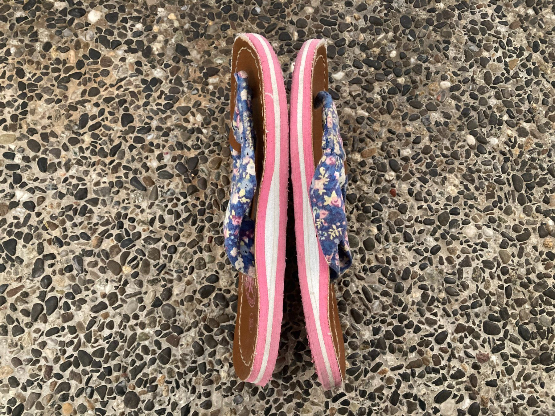 Scarpe per ragazze: FlipFlop, Gr. 28 – Usato da Aetingen venduto da Nadinsky 1