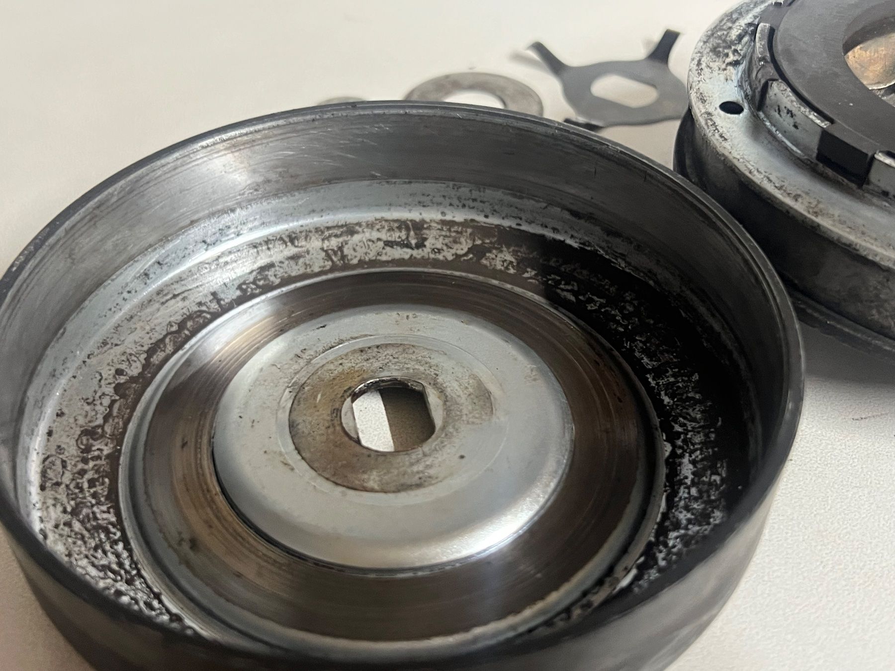 Peugeot Parti ricambio per ciclomotori: Peugeot 103 Kupplung Variator SP MVL – Usato da Steffisburg venduto da FlorianJohner 1