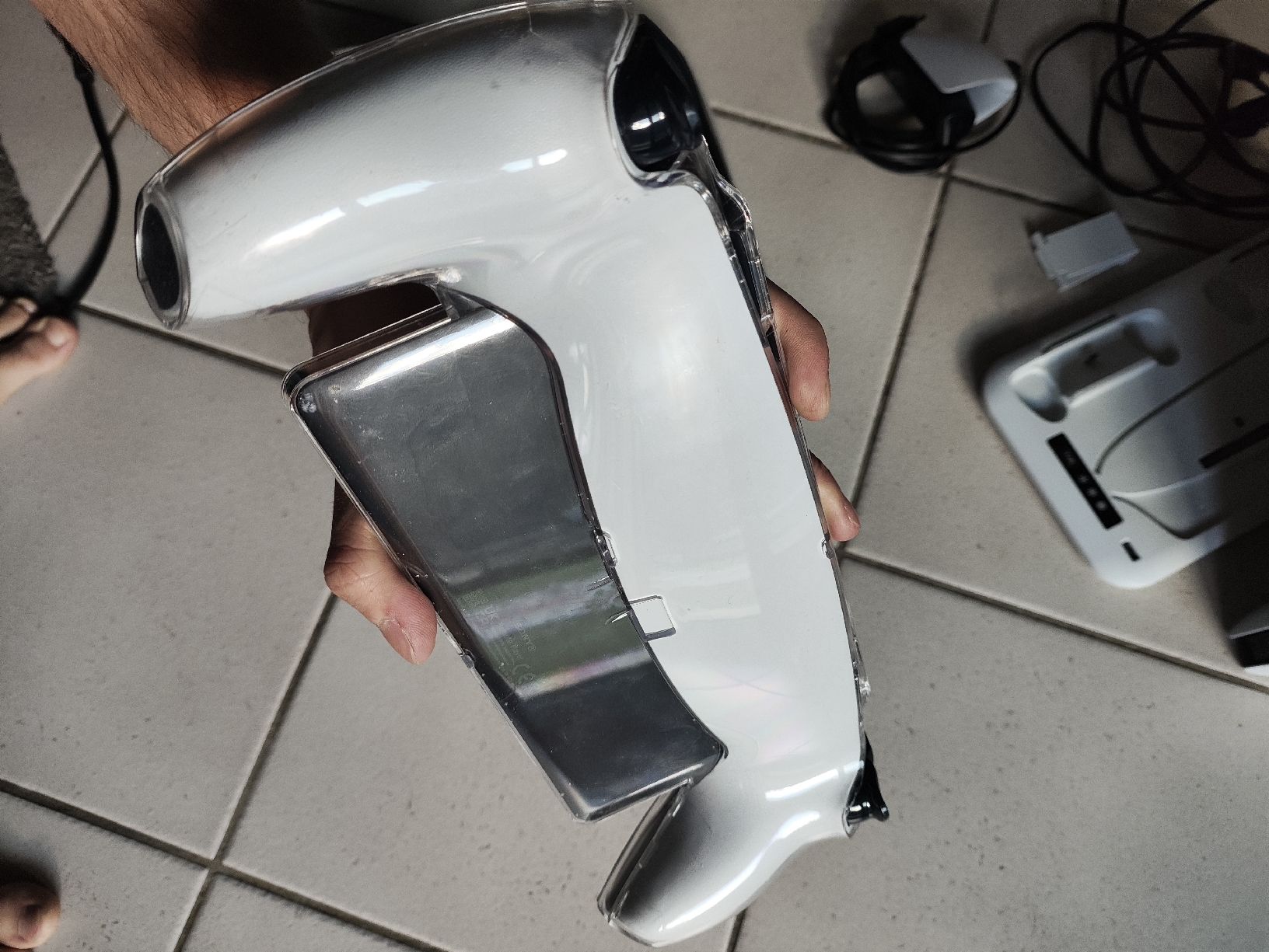 Sony Konsolen: PlayStation Portal Remote + case – Gebraucht aus Vissoie von Michael092 2