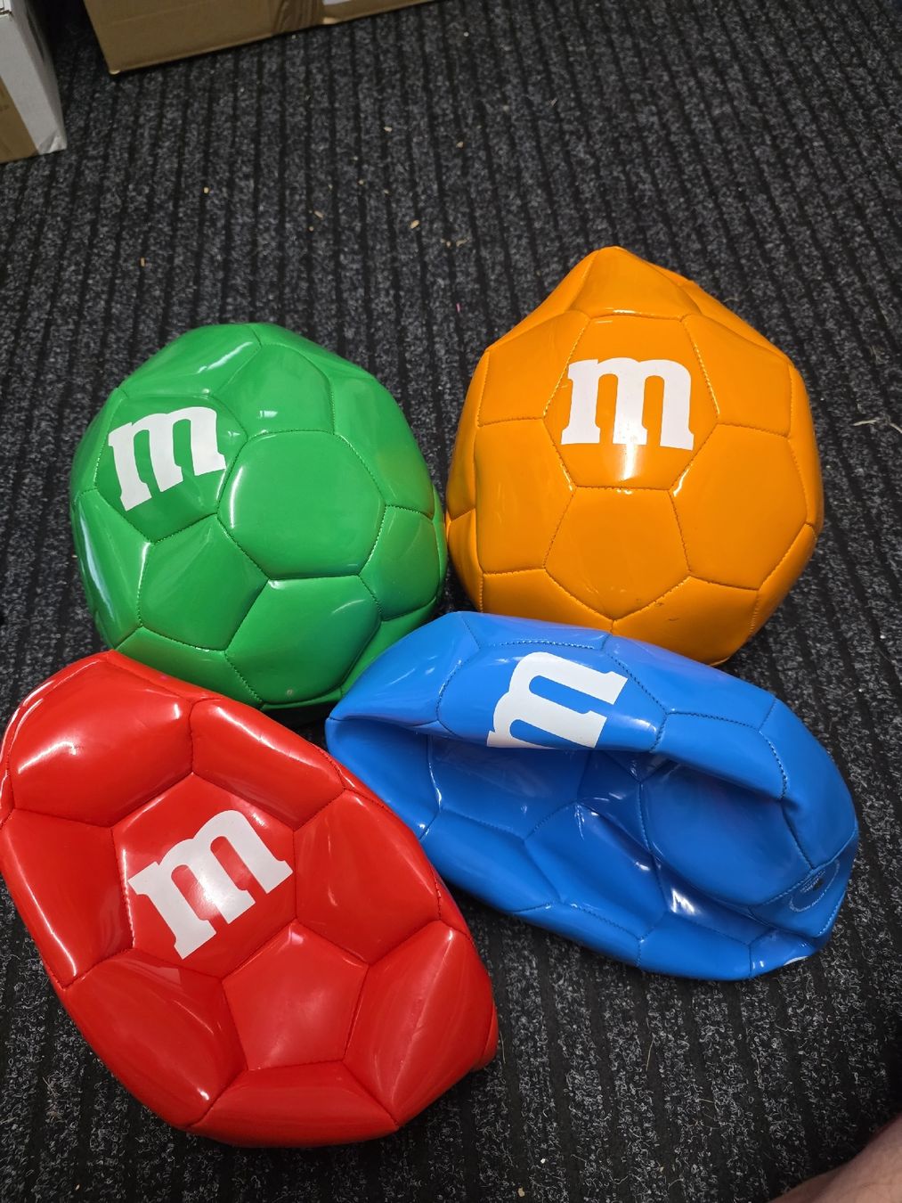 Palloni: M&M's Bälle Ball 4 Stk – Usato da Dorf venduto da Echo_Elements 1