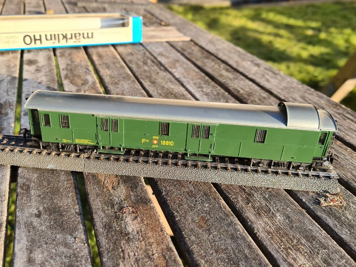 Märklin Modellini di ferrovie: Märklin 4146 Gepäckwagen – Usato da Bottenwil venduto da Wild_1 1
