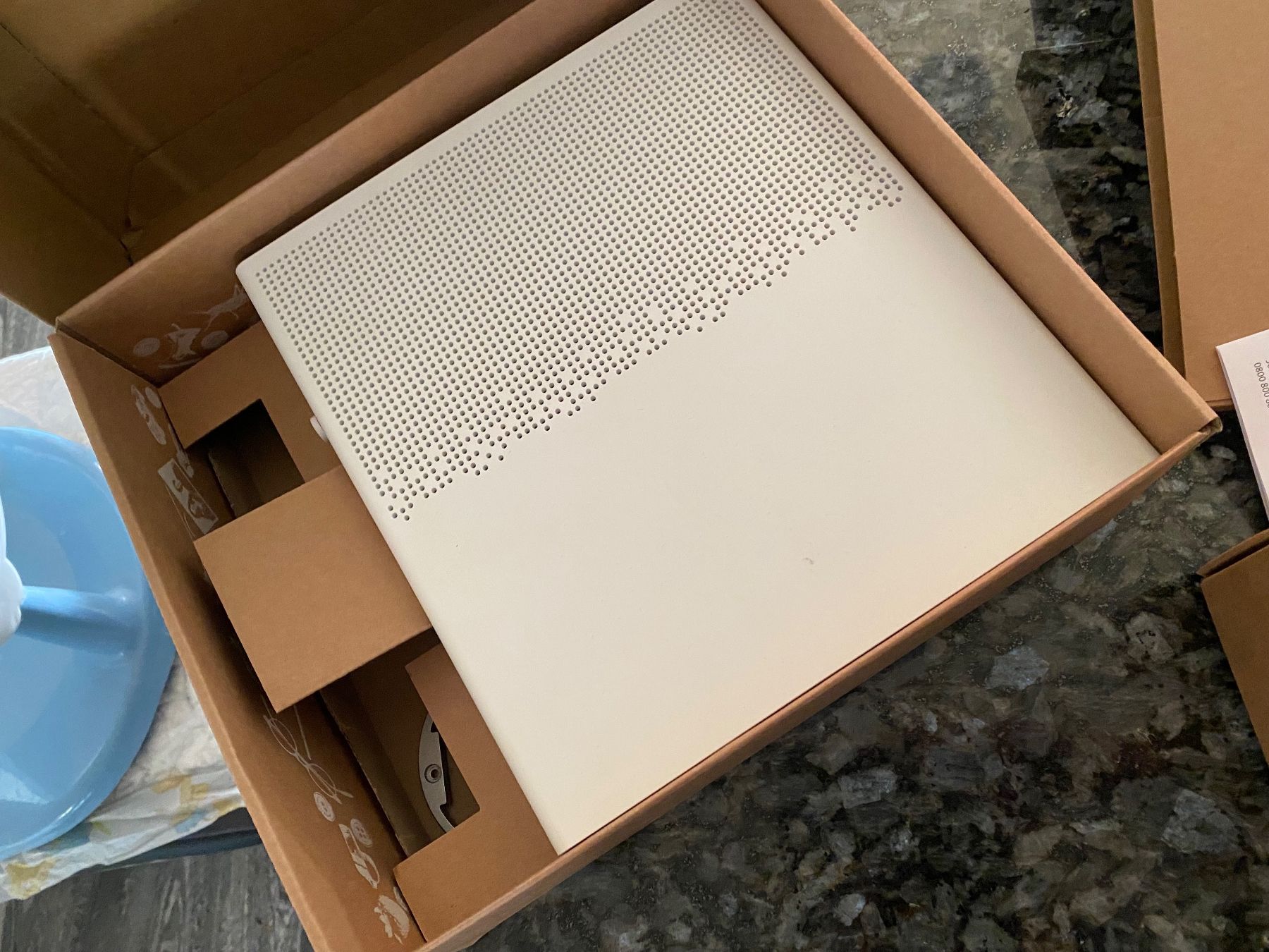 Swisscom Modems & Router: Swisscom Box 21 & Internet - Box 3 – Gebraucht aus Allenwinden von Obalu 6