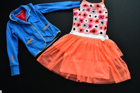 Jacket , Kleid ( neu ) Lofff gr.140