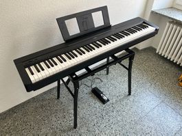 Digital Piano, ohne Stativ