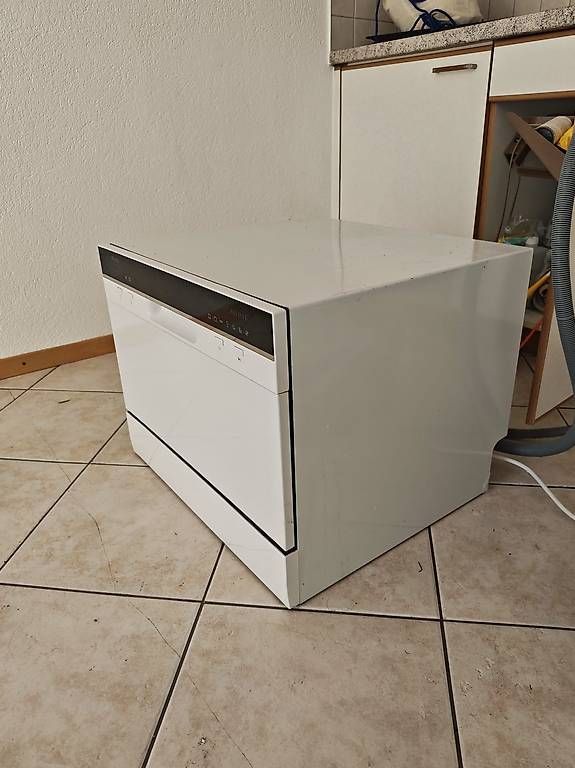 Lavastoviglie: Lave vaisselle Novamatic KGS610E – Usato da Grandson venduto da lou_w7s6 2