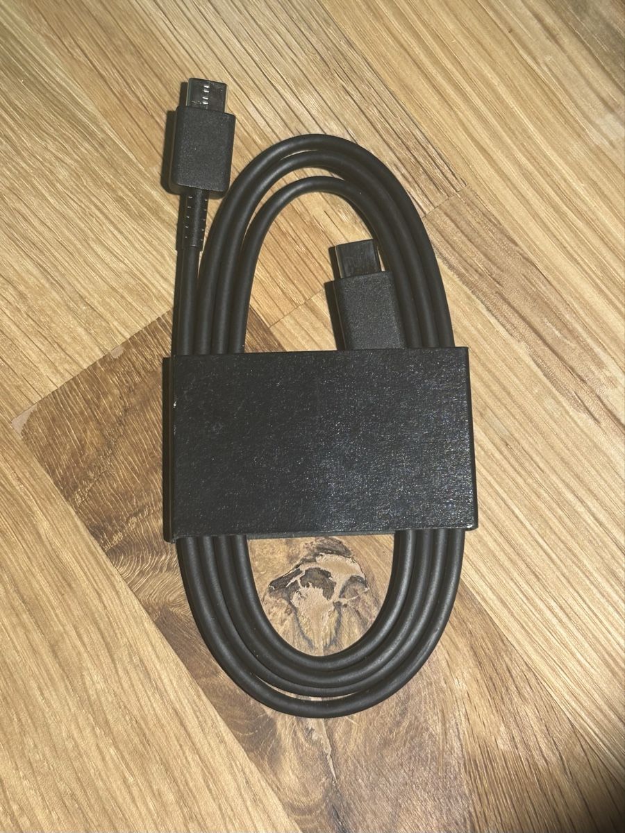 Samsung Cavi: USB-C auf USB-C Kabel, Schwarz neu – Nuovo (secondo la descrizione) da Fahrni b. Thun venduto da phonly
