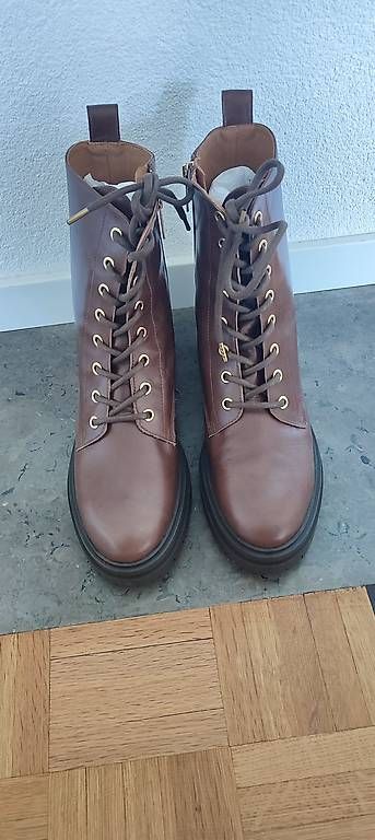 Scarpe da donna: Boots Bobbies – Nuovo e nell'imballaggio originale da Lausanne venduto da ben_mc7q 1