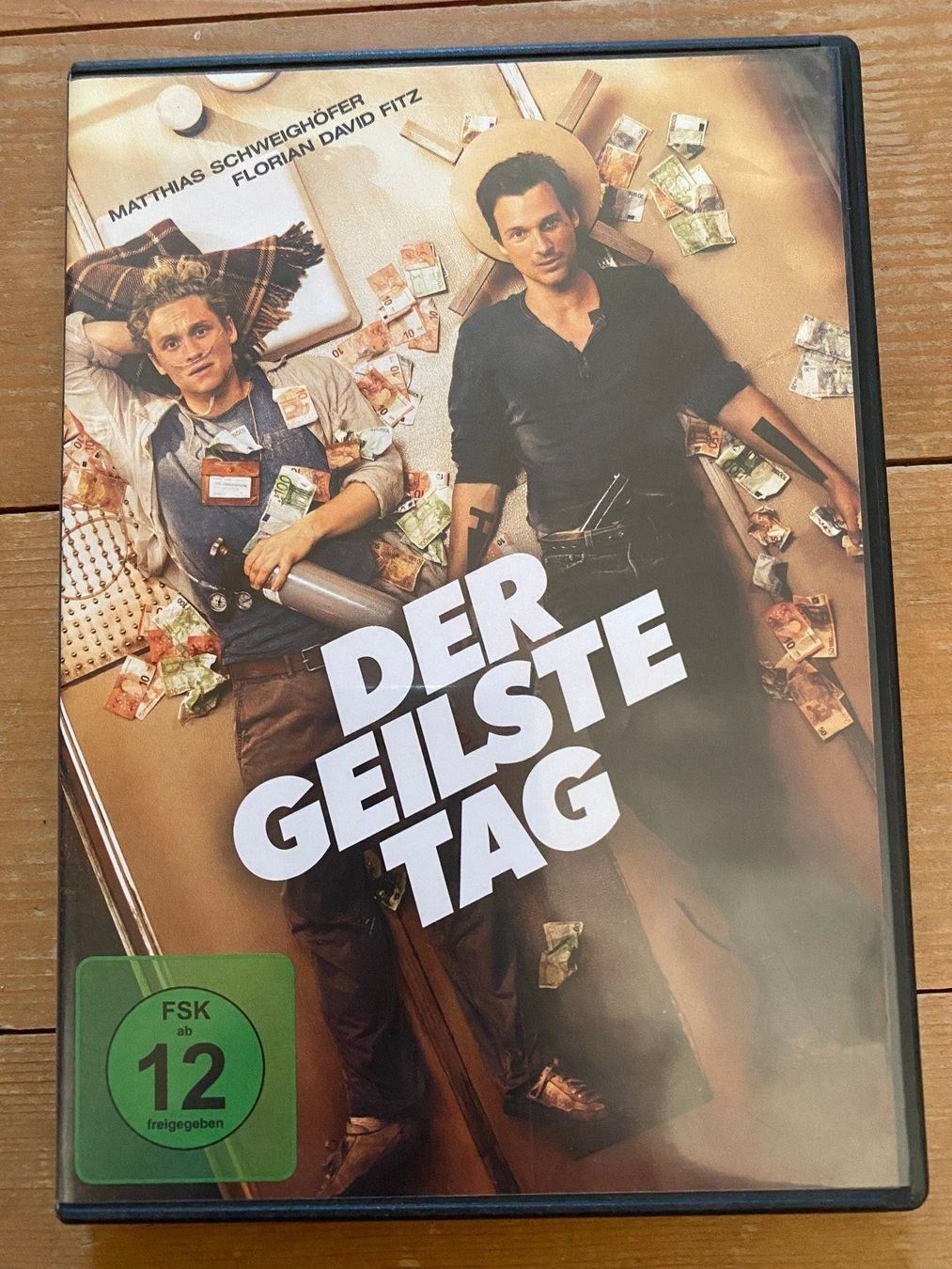 Alle DVDs: Der geilste Tag                                       ©'2015 – Gebraucht aus St. Gallen von elk2021