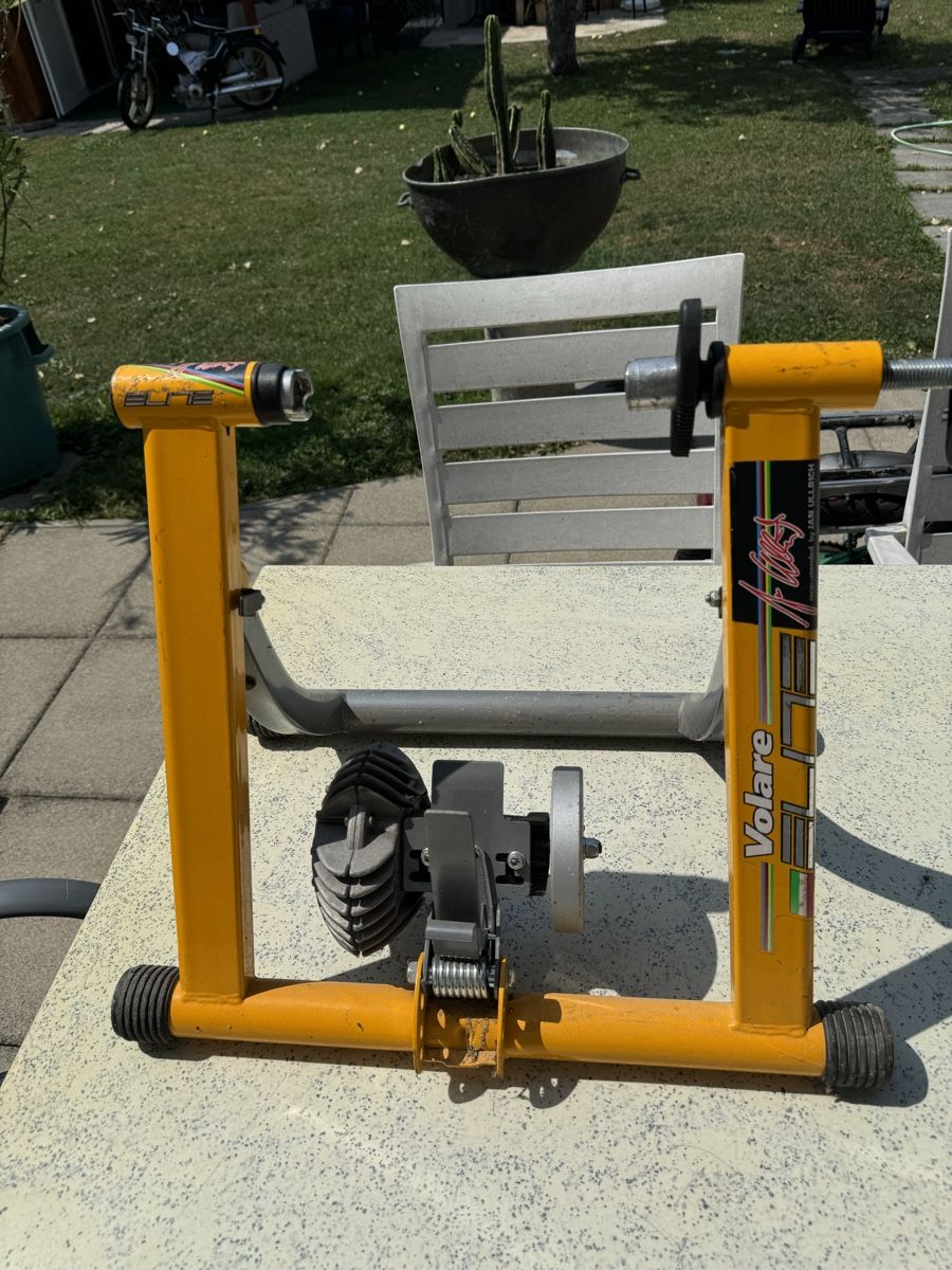 Vélos d'appartement: Rollentrainer für Velo  – D'occasion à Dübendorf par Sachs621 3
