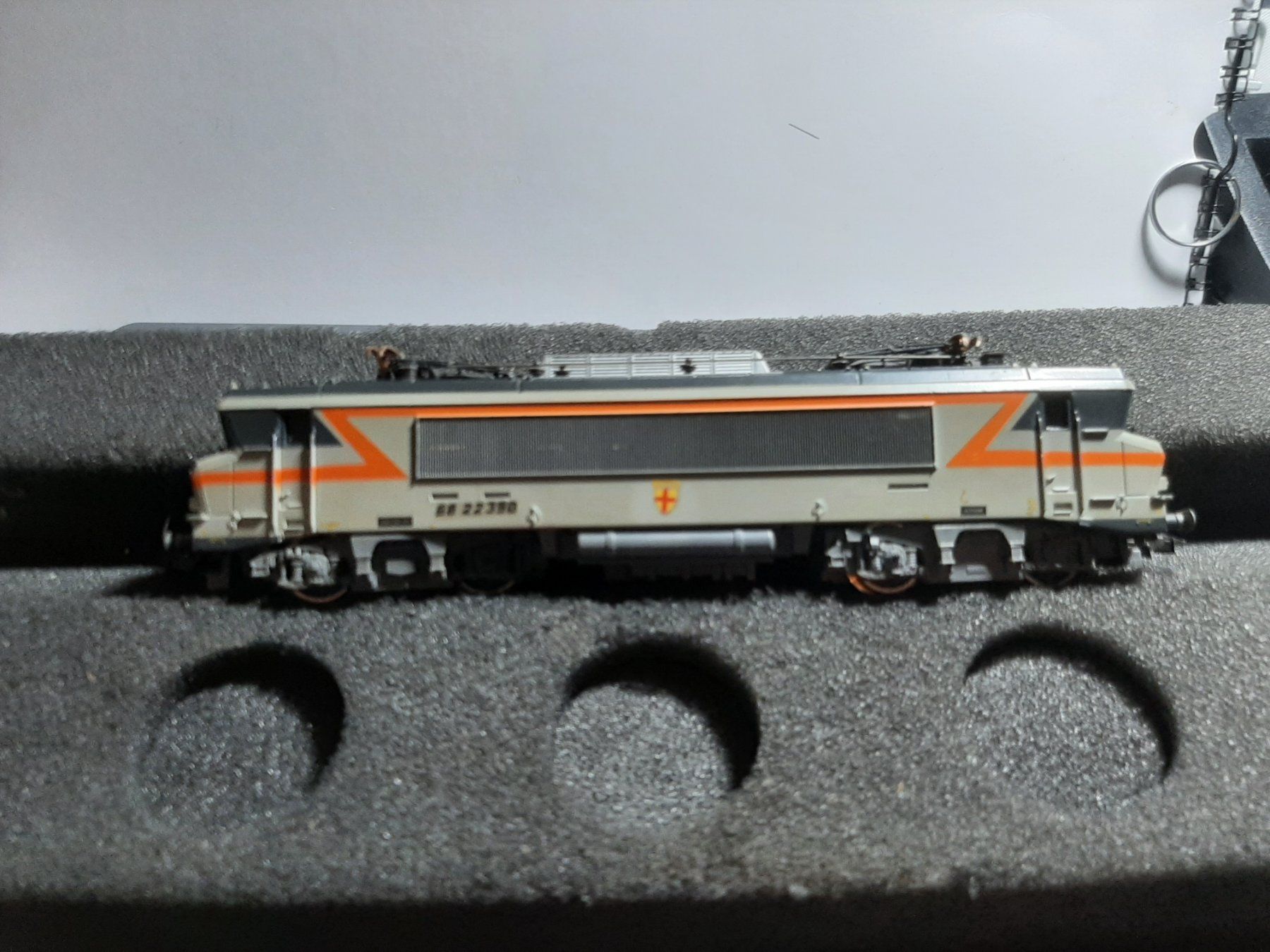 Roco Trains électriques: ROCO BB-22390 SNCF – D'occasion à Avully par RIVALIS 1