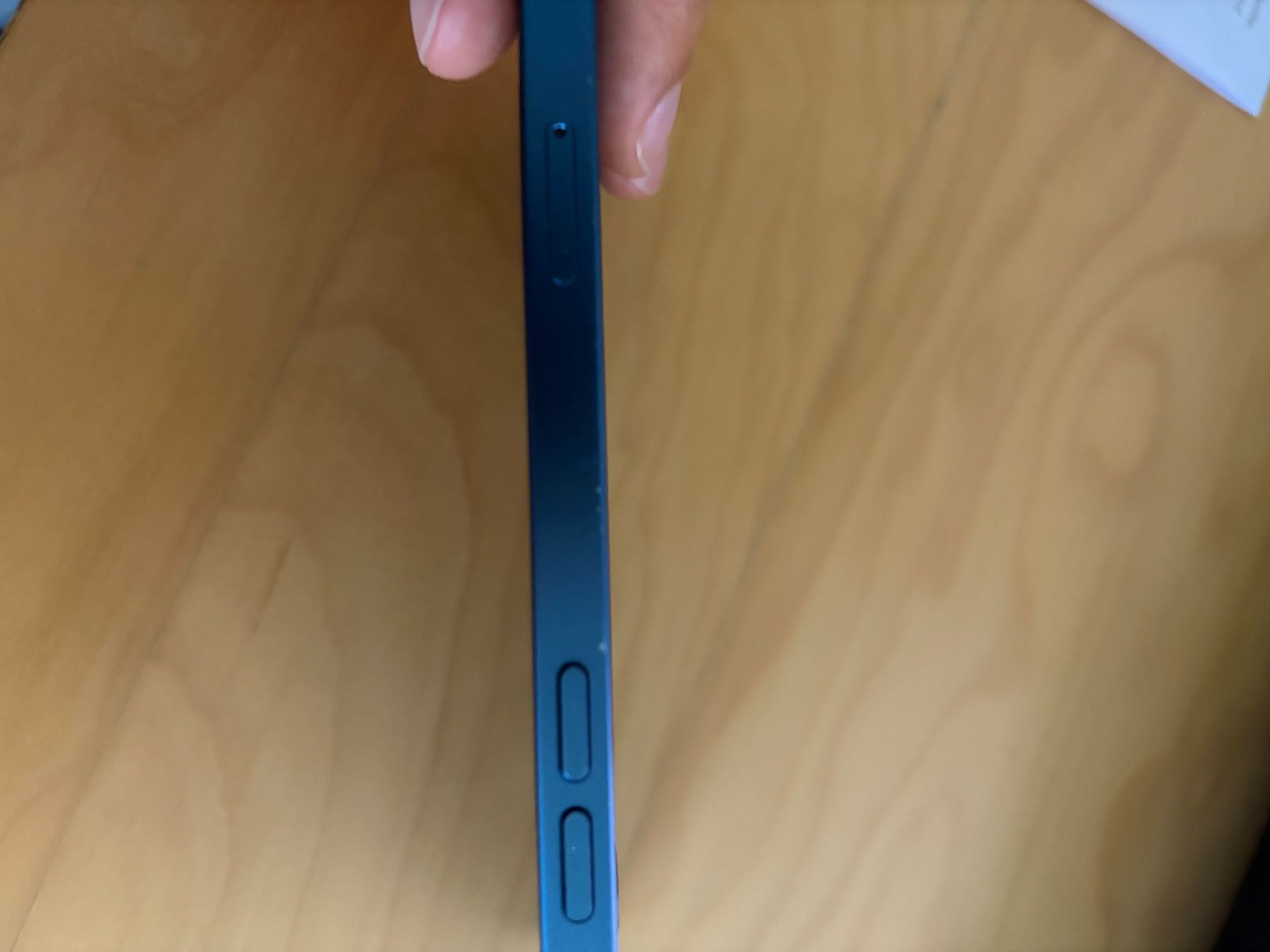 Apple Handys / Smartphones: Iphone 13, Blau, 128 GB, inkl. Ladekabel und Apple Hülle – Gebraucht aus Emmenbrücke von ang_w5kg 2