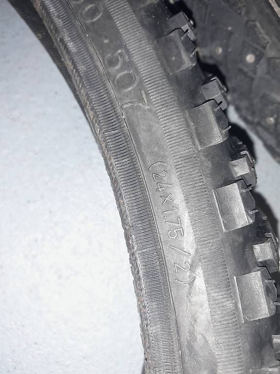 : Spikes Veloreifen 24 " Zoll – Gebraucht aus Wasen im Emmental von sadsdla 1