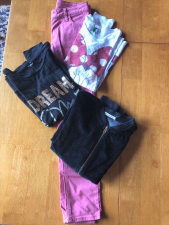 Lot d'habits Kleiderpaket 134