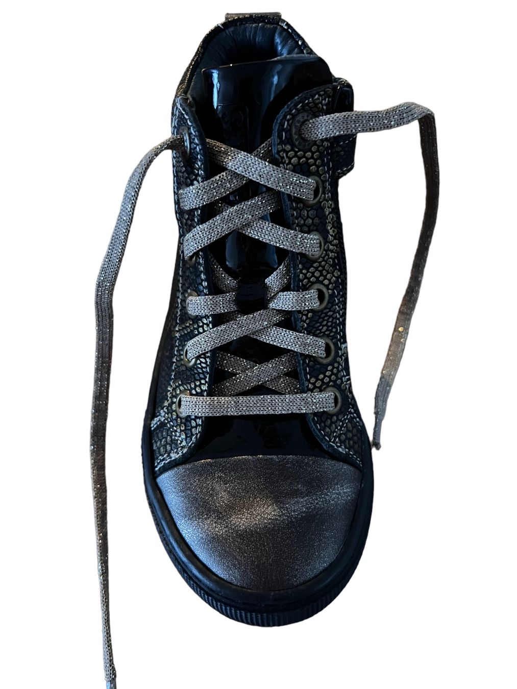 Chaussures filles: Liquidation_ Sneaker aus Leder, Gr. 28 – Neuf avec emballage d'origine à Steinhausen par Jan_CesilWeber 6