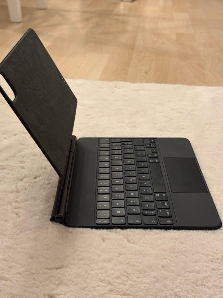 Apple Claviers: Apple Magic Keyboard iPad Pro 11 – D'occasion à Degersheim par GVkauf 1
