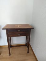 Beistelltisch antik