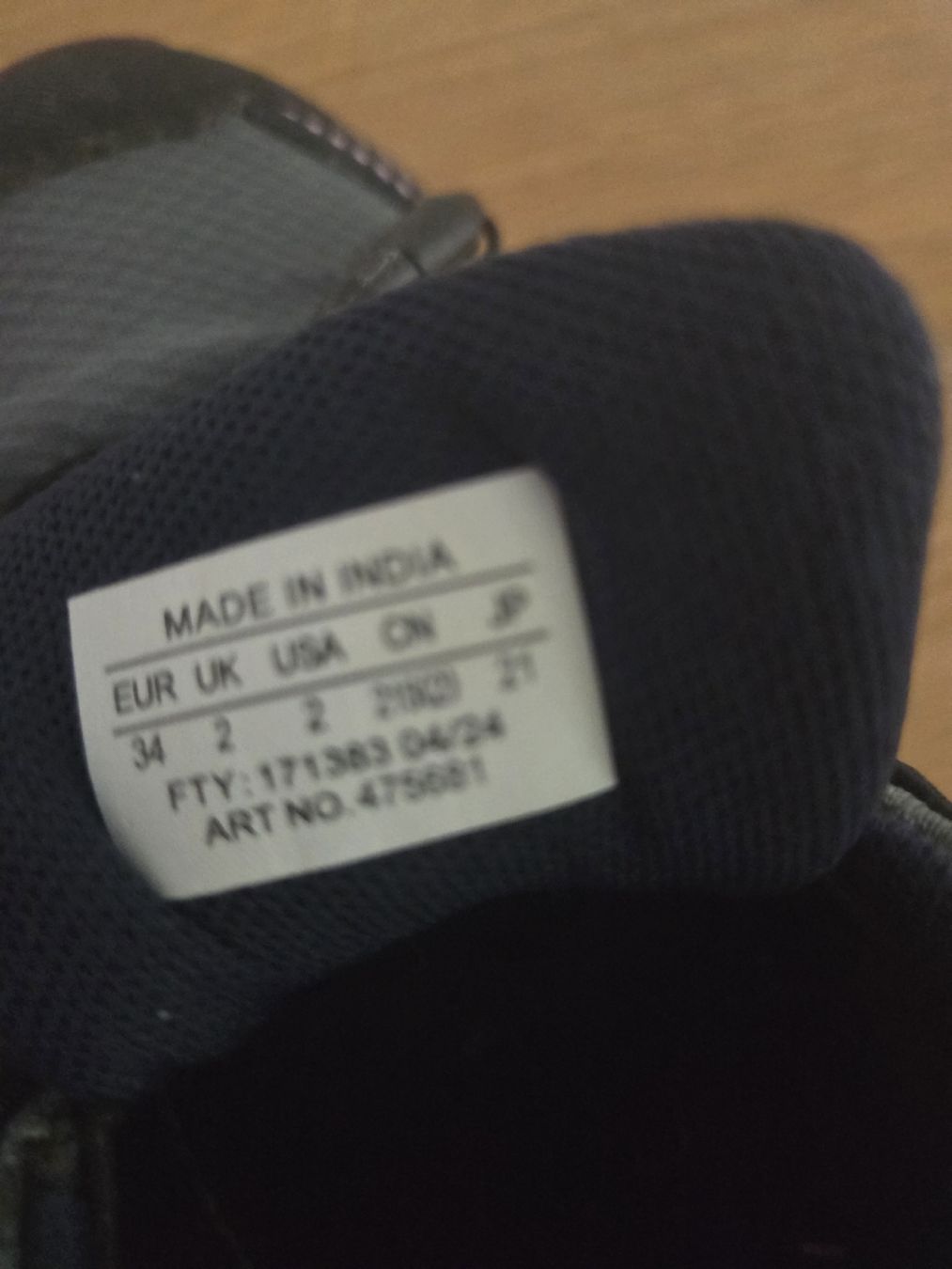 Salomon Schuhe für Jungen: Salomon Kinder Wanderschuhe Gr. 34 – Gebraucht aus Stein AG von MARILiii89 4
