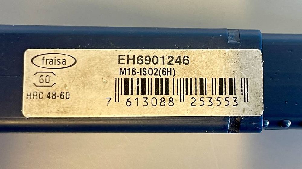 Tous les outils: HM Maschinen Gewindebohrer M4 - M16 mit HM Kernlochbohrer – D'occasion à Utzenstorf par Biker3427 3