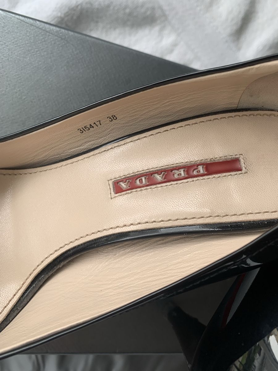 Prada Scarpe da donna: Prada Schuhe – Usato da Bergdietikon venduto da zor_856j 2