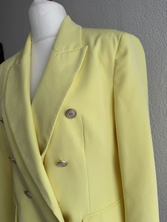 Zara Blazer gelb Gr. XL Frühling Sommer Trend