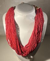 Collier multirangs corail Konyak Nagaland tribal excepionnel