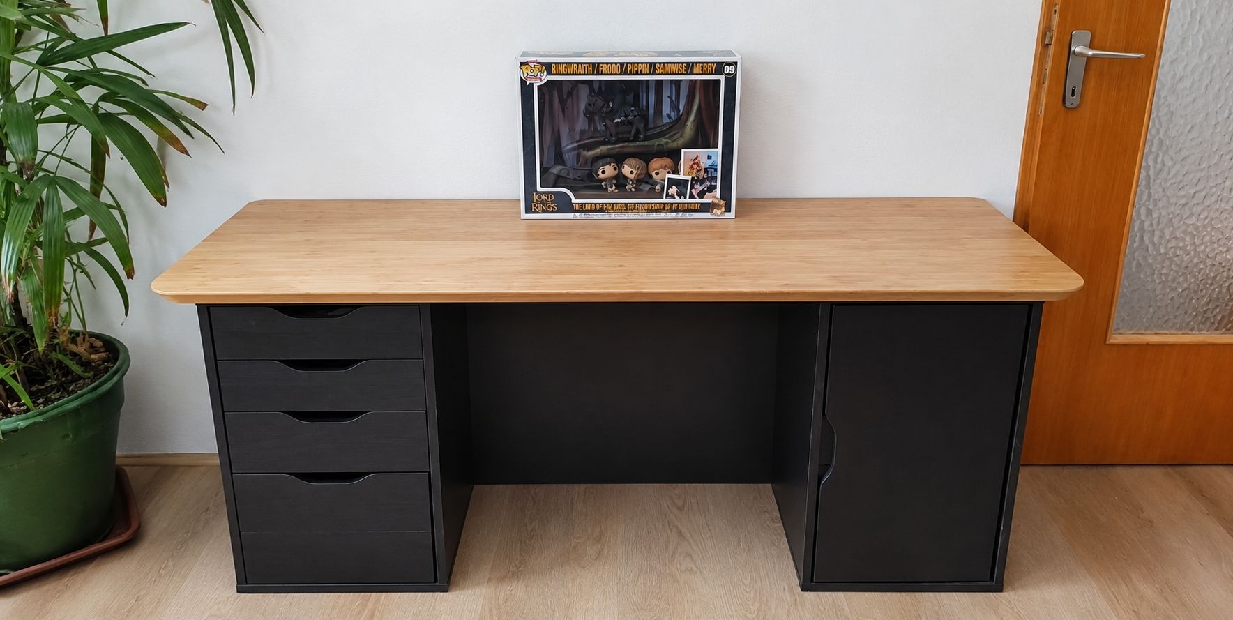 Schreibtische: Ikea Table/desk – Neu (gemäss Beschreibung) aus Pedrinate von Abitandmore
