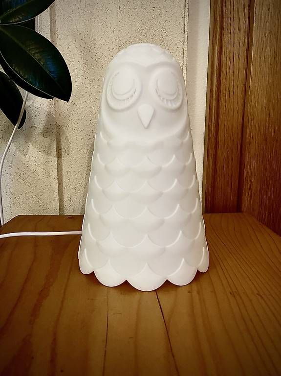 Ikea Lampes: Tischleuchte LED Eule, weiß - 23 cm – D'occasion à Frauenfeld par michelle83 1