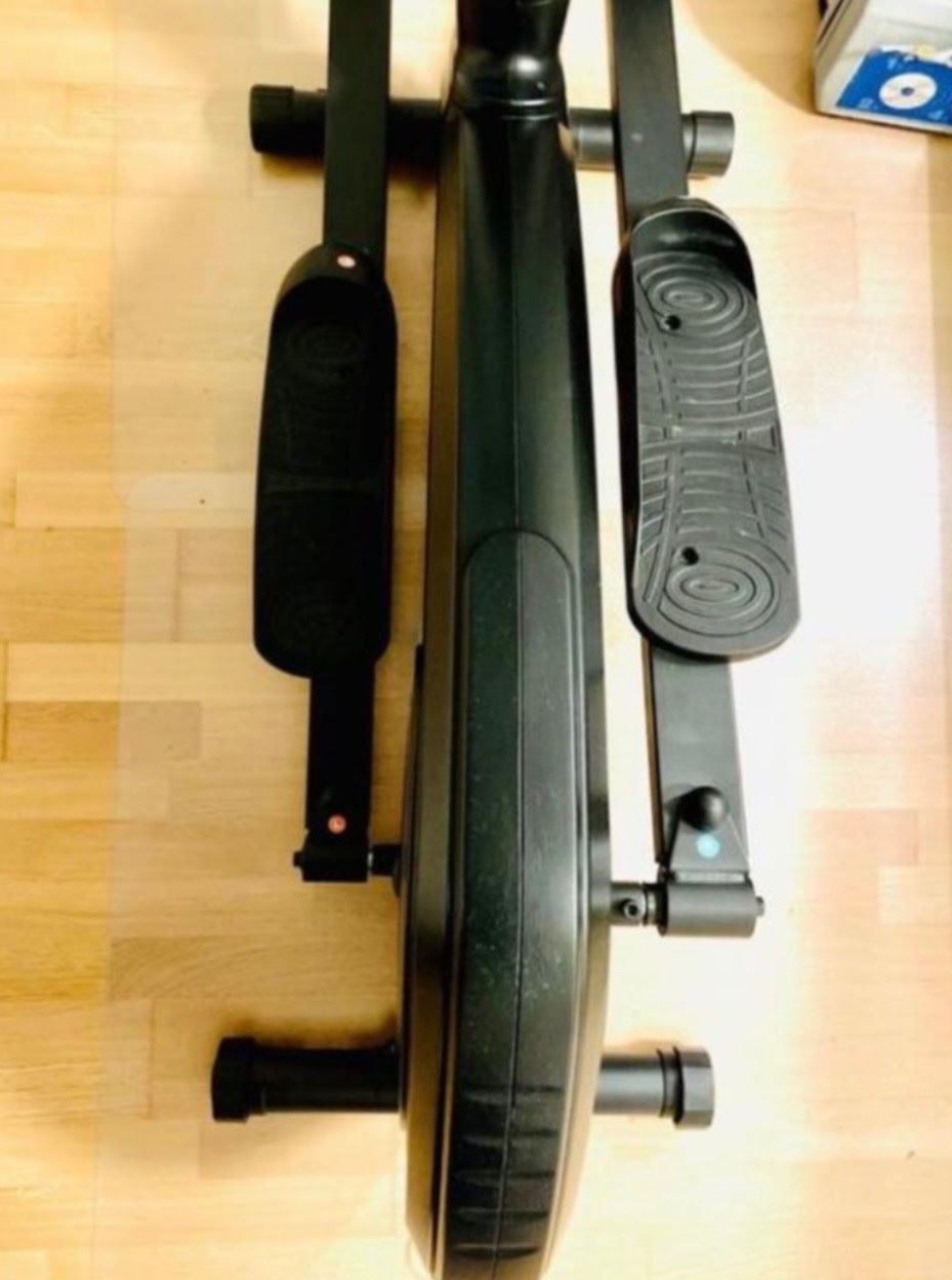 Hometrainer: Crosstrainer Darwin CT 40 – Usato da Herrliberg venduto da Lanaju 2