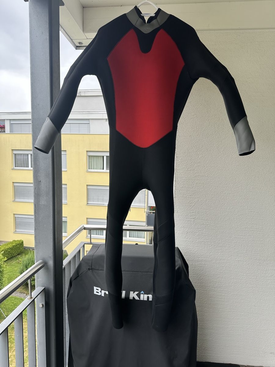 Mares Mute per immersioni: Mares Seal Skins Wetsuit – Usato da Feusisberg venduto da acs_27mr 2