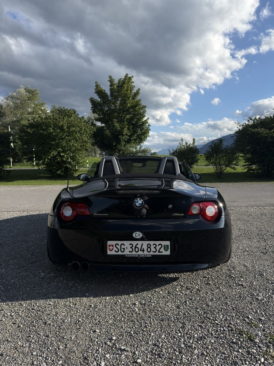 BMW Autos: BMW Z4 3.0 Cabriolet – D'occasion à Gams par neg_jz88 2