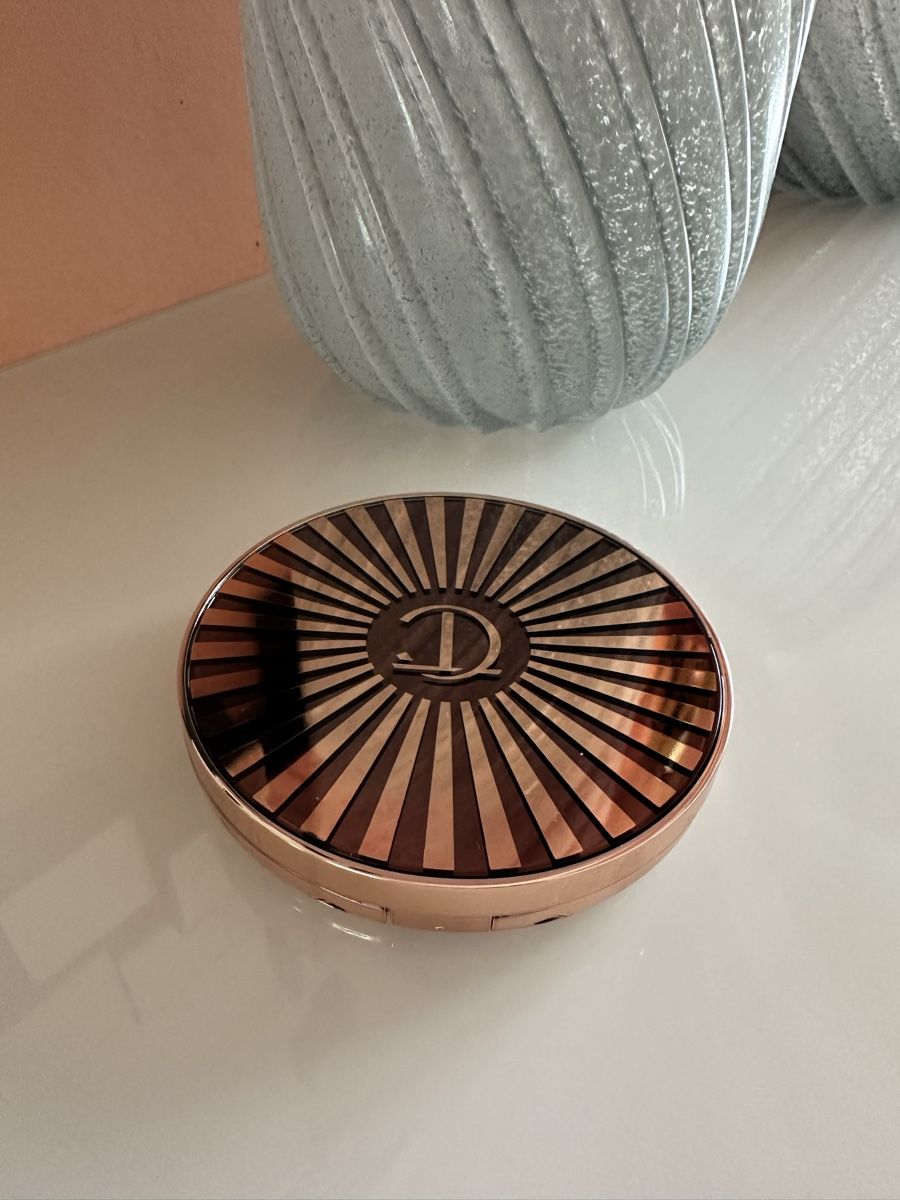 Charlotte Tilbury Make-up: Charlotte Tilbury Bronzer – Nuovo (secondo la descrizione) da Volketswil venduto da ari.na