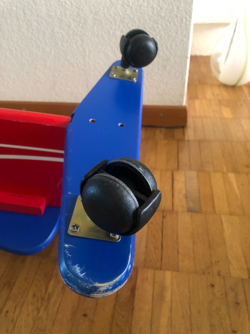 Veicoli per bambini: Flugzeug-Rutscher aus Holz – Usato da Bassersdorf venduto da sammelfloh 8