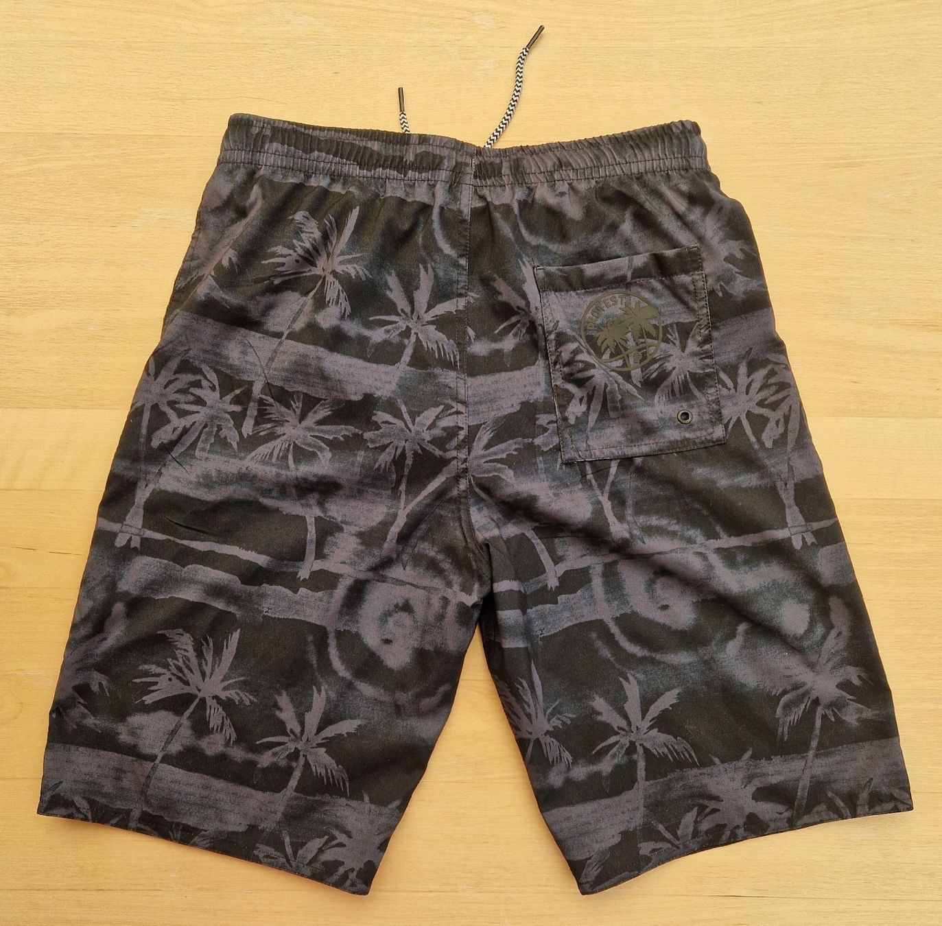 Costumi da bagno: Badehose Grösse 176 – Usato da Hinwil venduto da gelbwinnie 1