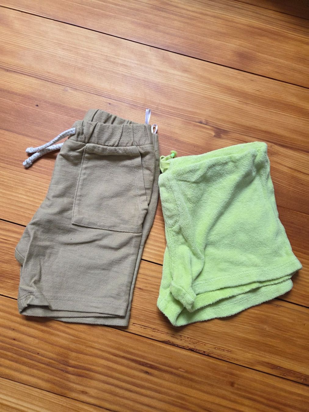 Lotti & Set di vestiti: Sommerkleider Paket, Grösse 86/92 – Usato da Horgen venduto da sel_c9py 2