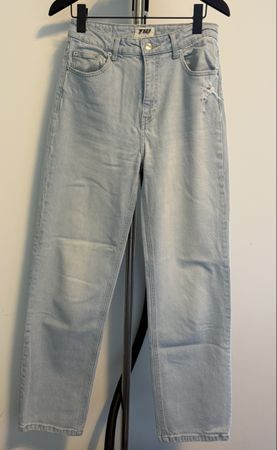 Jeans femme bleu clair taille 38 bon etat general