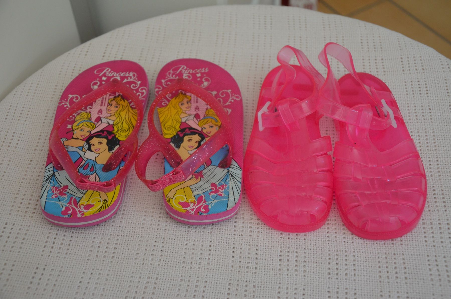 Scarpe per ragazze: NO 27 - 2 PAAR – Usato da Chiasso venduto da Dolly015
