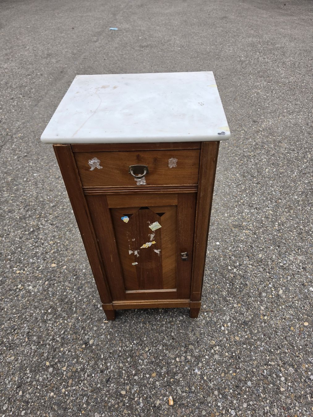 Comodini: Antikes Lavabo-Möbel mit Marmorplatte, Vintage Look. – Usato da Mettlen venduto da elios0888 2