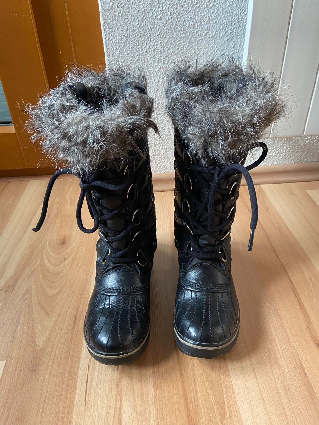 Sorel Damenschuhe: Winterstiefel Sorel wasserdicht Grösse 37,5 – Gebraucht aus Hausen AG von dege02 1