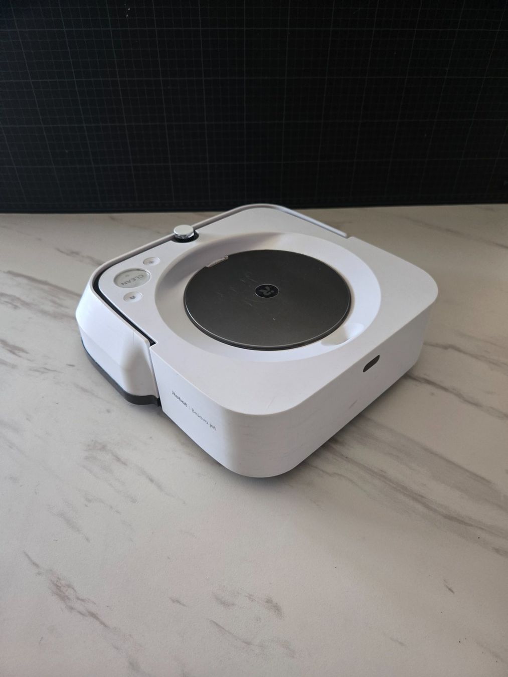 Tutte le macchine: Wischroboter  iRobot Braava Jet m6 – Usato da Oberentfelden venduto da Robuso 2