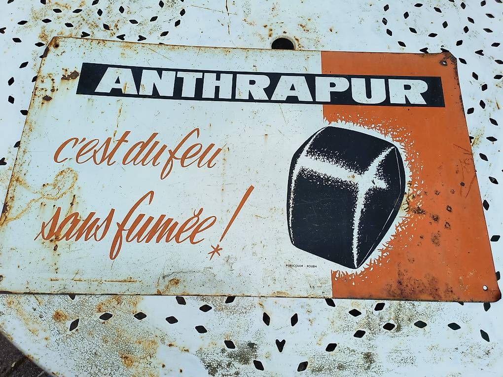 Schilder: Blechschild – Gebraucht aus Schaffhausen von Airsue