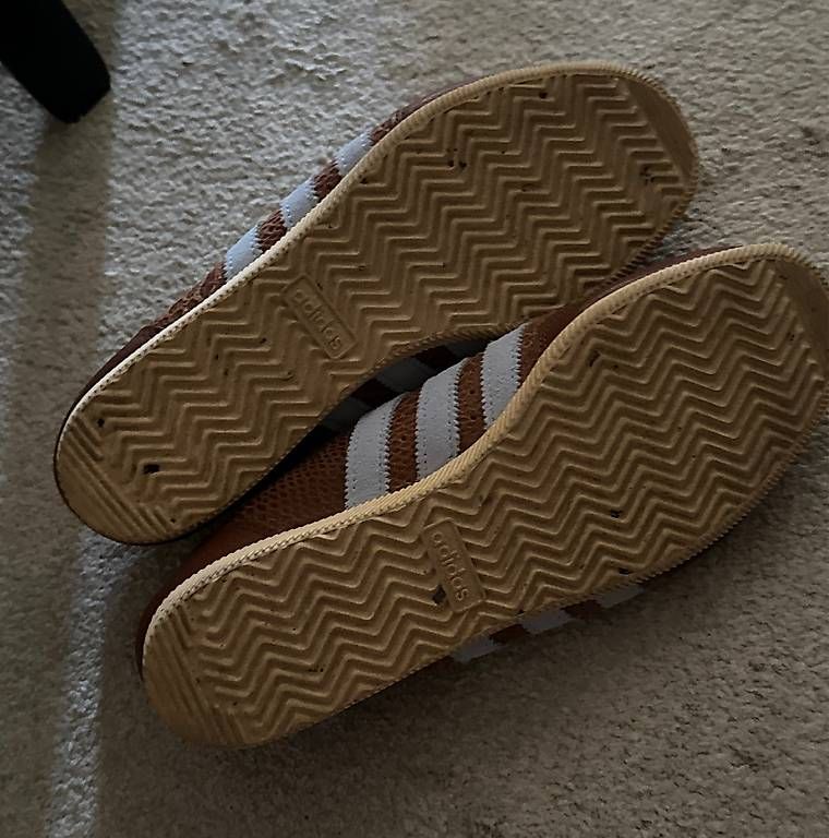 Adidas Herrenschuhe: Adidas Originals 40.5 – Gebraucht aus Zürich von akoprio 3