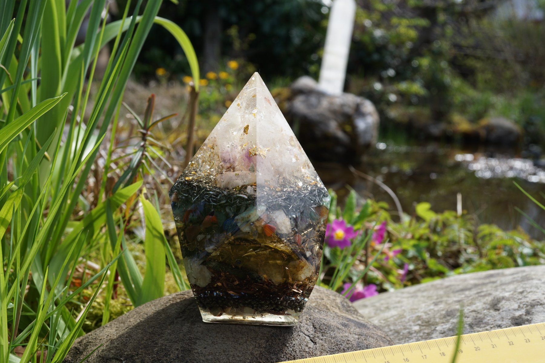 Pietre preziose: Orgonit Orgonite   Spitze 5form     Swiss  Made 10cmx7cm – Nuovo e nell'imballaggio originale da Eschenbach SG venduto da craniums 5