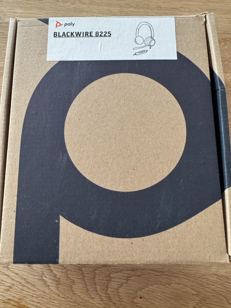 Plantronics Cuffie: Poly Blackwire 8225 MS Headset - Neuwertig & Originalverpack – Nuovo (secondo la descrizione) da Dübendorf venduto da marjoe 1