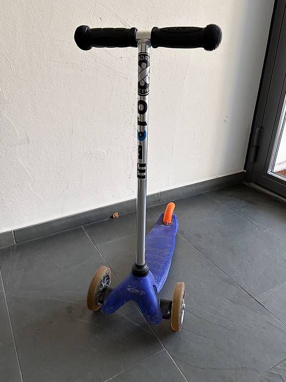 Kickboard: Micro Scooter für 3-5 Jahre – Usato da Thalwil venduto da mar_5bgd