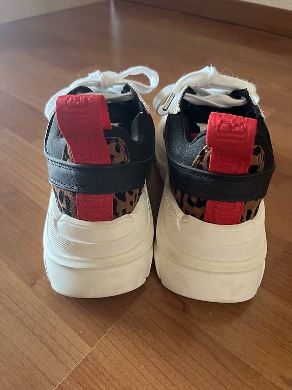 Damenschuhe: Baskets Zadig et voltaire – Neu und originalverpackt aus Choëx von car_stl6 3