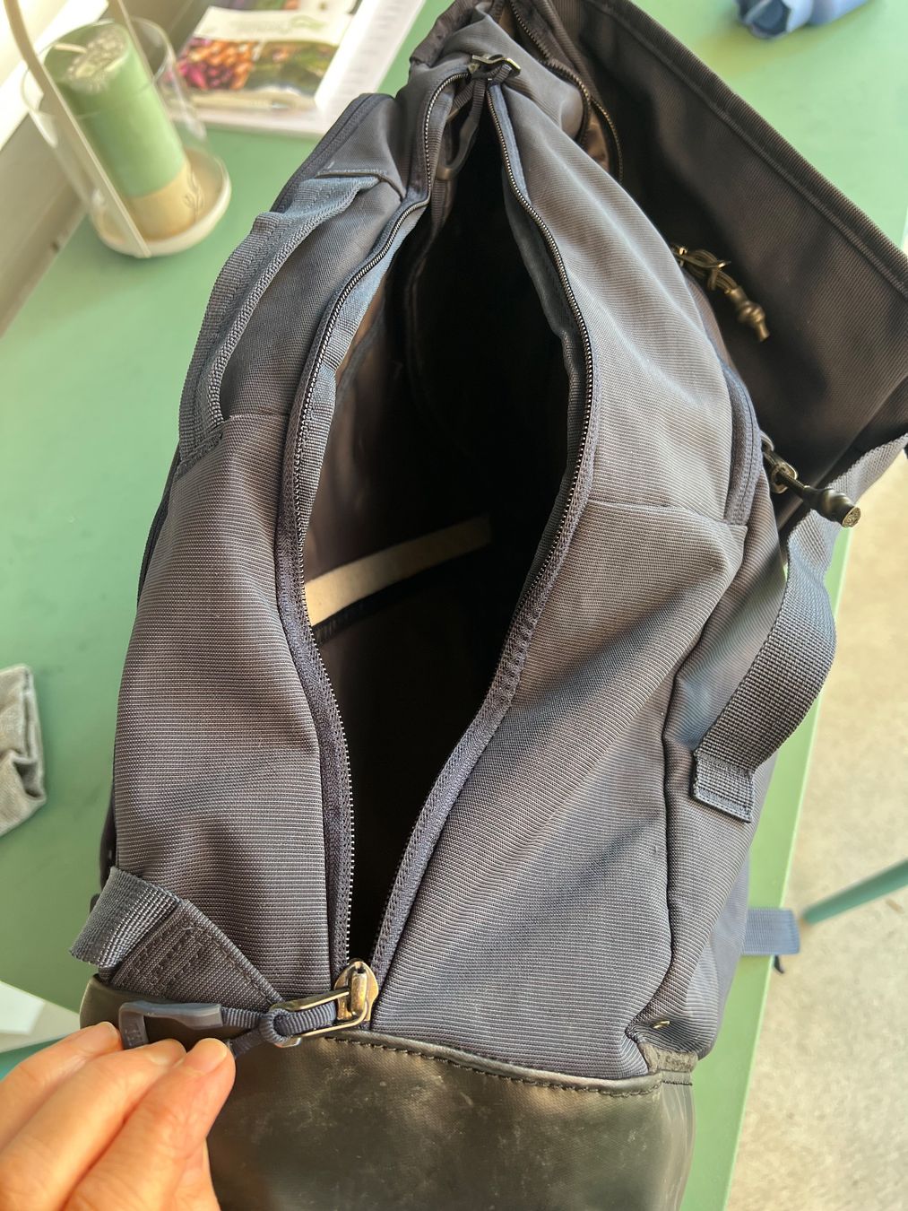 Sacs à dos: THULE Rucksack mit Laptopfach – D'occasion à Grüningen par Snifff 2