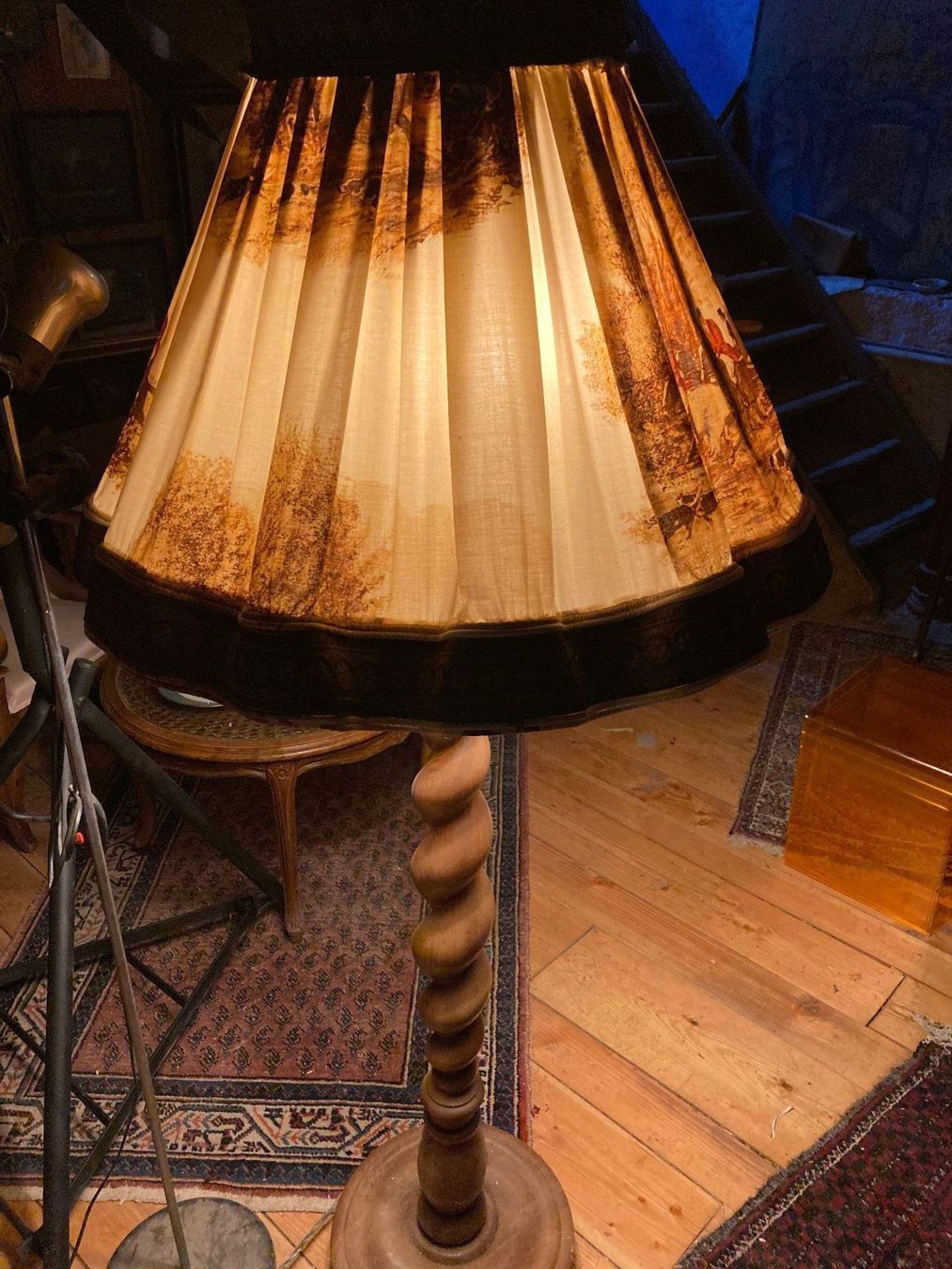 Lampes: Lampe sur pied pour relook – D'occasion à St-Cierges par LeRegain