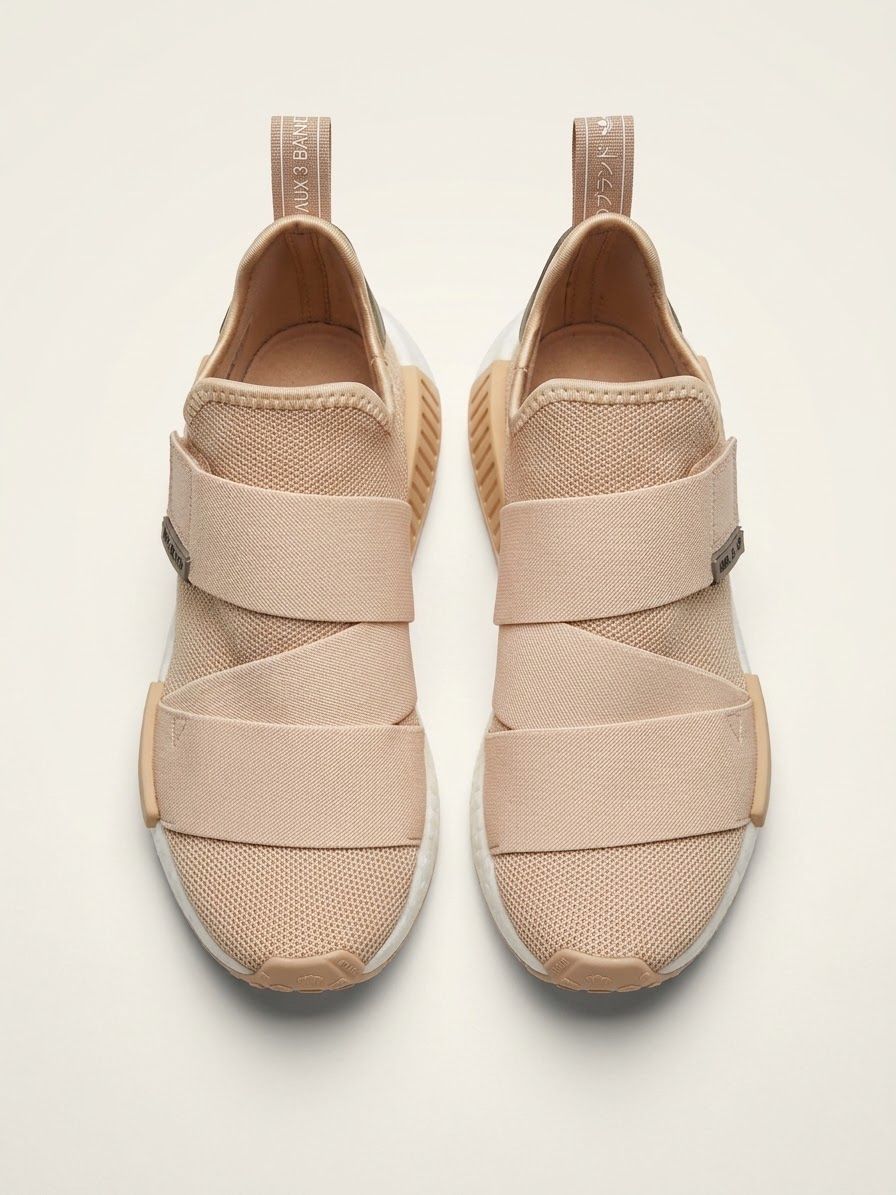 Adidas Chaussures femmes: Baskets Adidas – D'occasion à Echichens par unideks 1