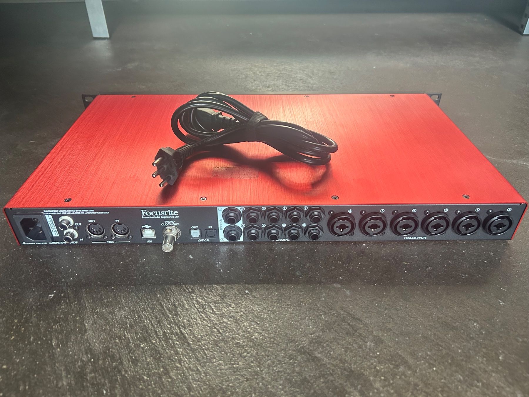 Focusrite Attrezzatura per studi di registrazione: Focusrite Scarlett 18i20 (2nd Gen) USB Audio Interface – Usato da Mägenwil venduto da fit_xt5s 3