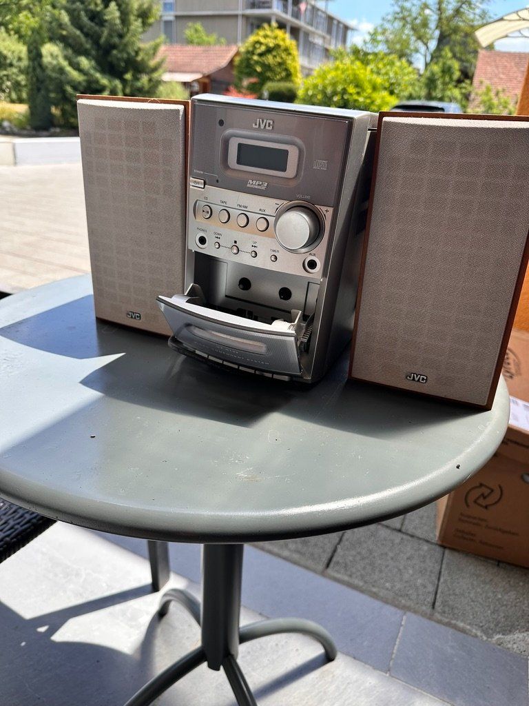 JVC Radios: Radio – D'occasion à Dottikon par milli_93